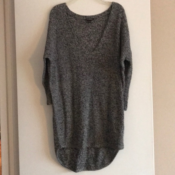 Express Sweaters - 3/4 sleeve Express sweater !